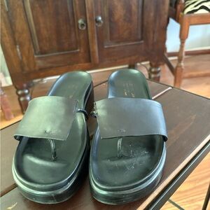 Donald J. Pliner Black Slide Sandals with Chunky Platform